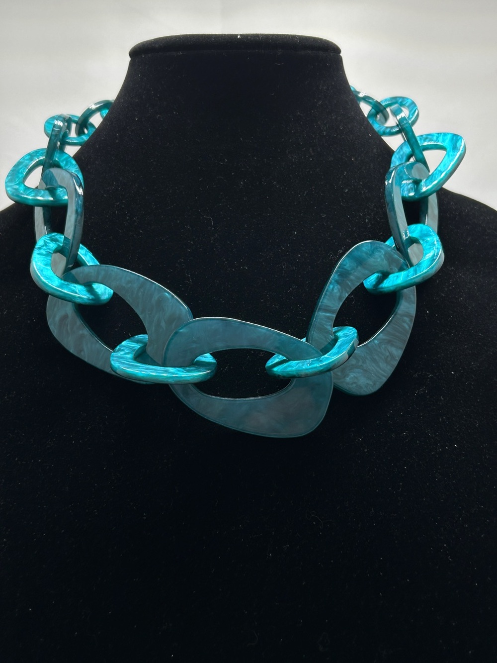 SNT, Chunky Blue And Black Marbled Large Lucite Link Necklace